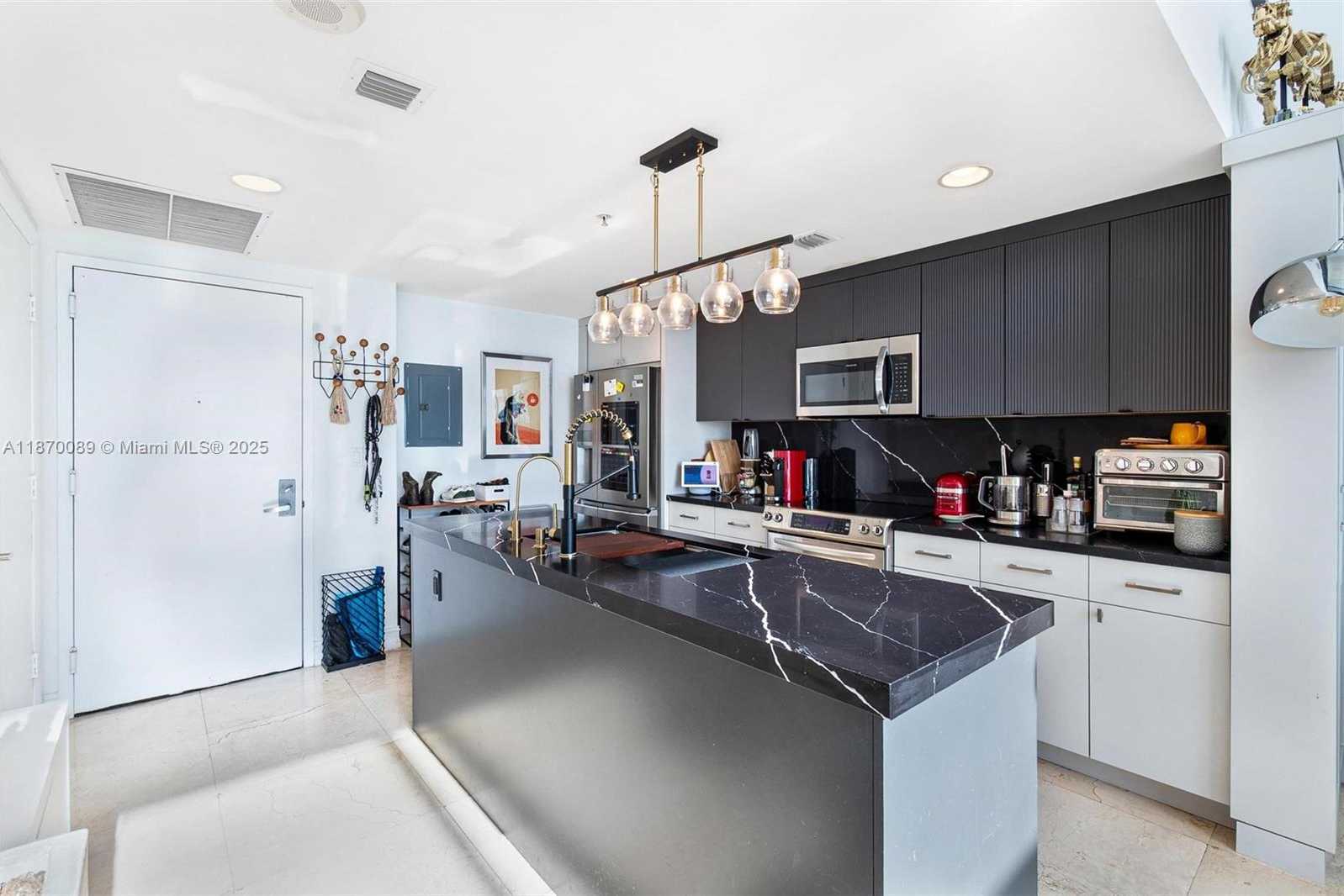 Small Image of 665 NORTH EAST 25TH ST #403, Miami Number 14