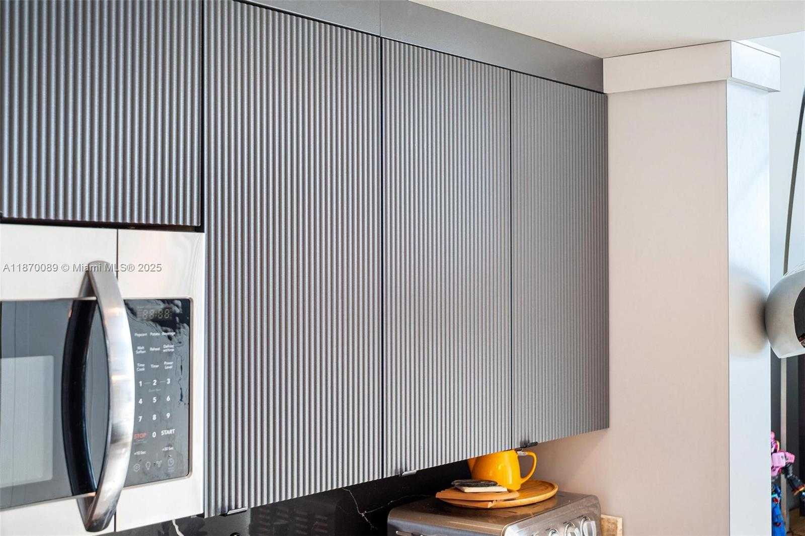 Small Image of 665 NORTH EAST 25TH ST #403, Miami Number 47