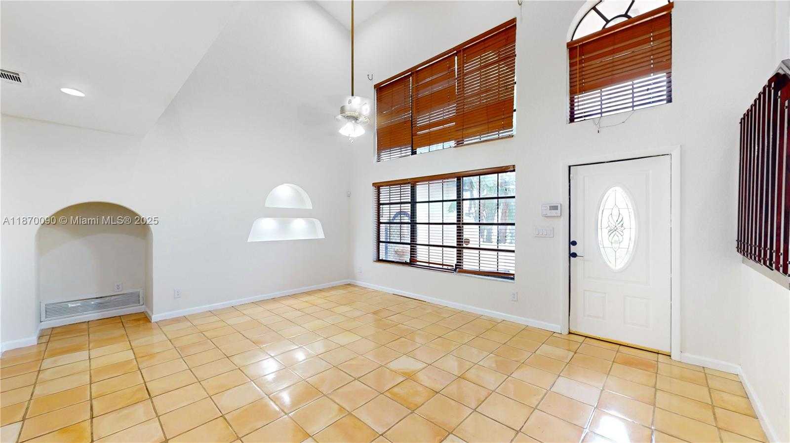 Small Image of 8670 PASADENA BLVD, Pembroke Pines Number 2