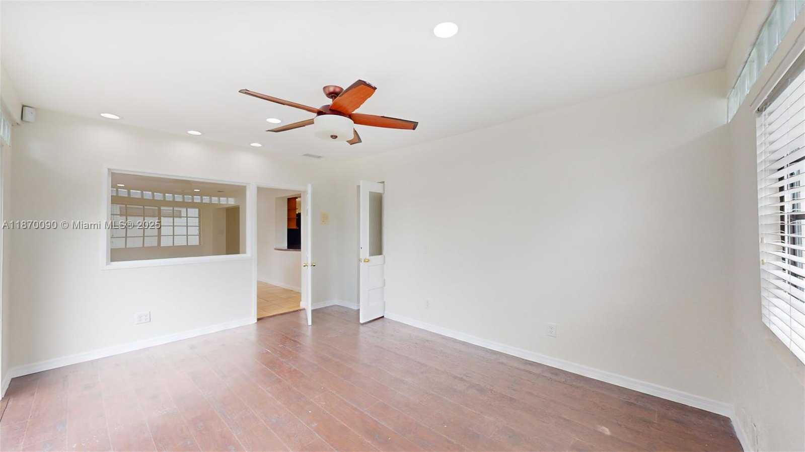 Small Image of 8670 PASADENA BLVD, Pembroke Pines Number 24