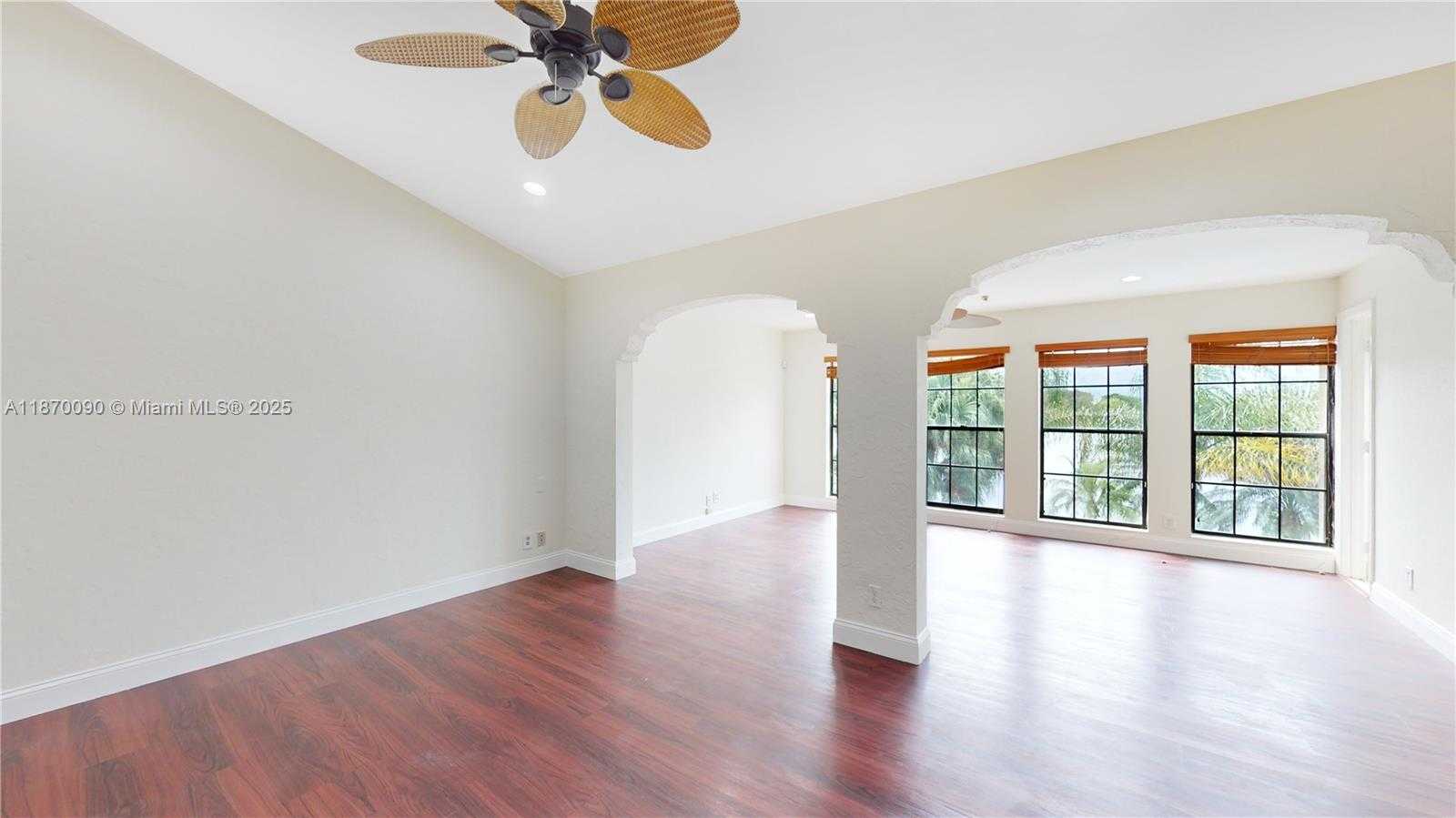 Small Image of 8670 PASADENA BLVD, Pembroke Pines Number 25
