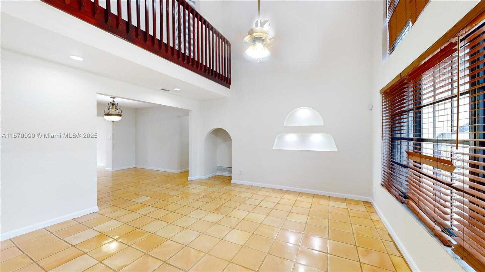 Small Image of 8670 PASADENA BLVD, Pembroke Pines Number 3