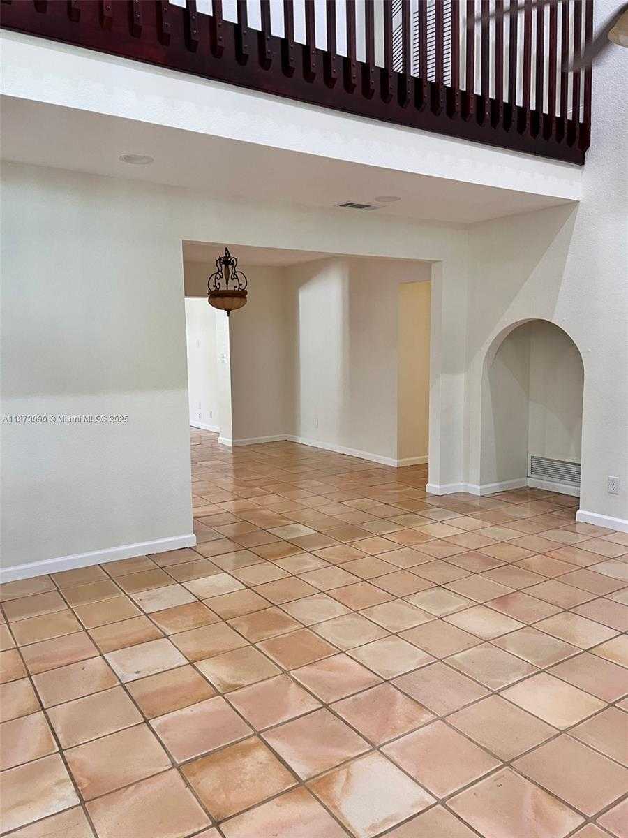Small Image of 8670 PASADENA BLVD, Pembroke Pines Number 6