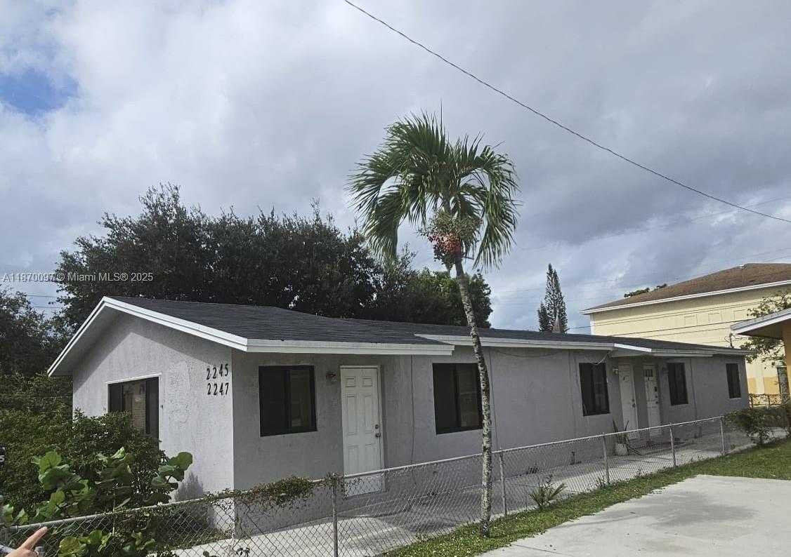 Small Image of 2245 FREEDOM ST #2, Hollywood Number 16