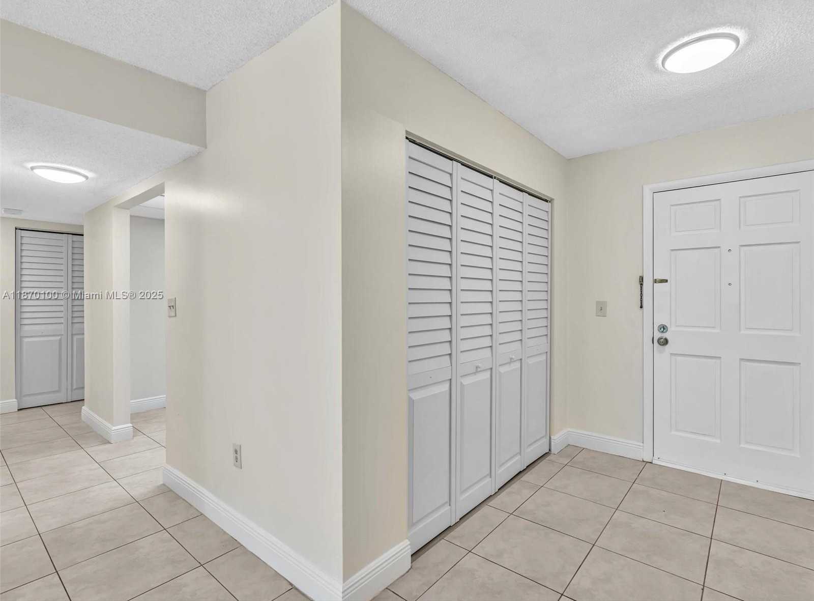 Small Image of 9367 FONTAINEBLEAU BLVD #G104, Miami Number 13