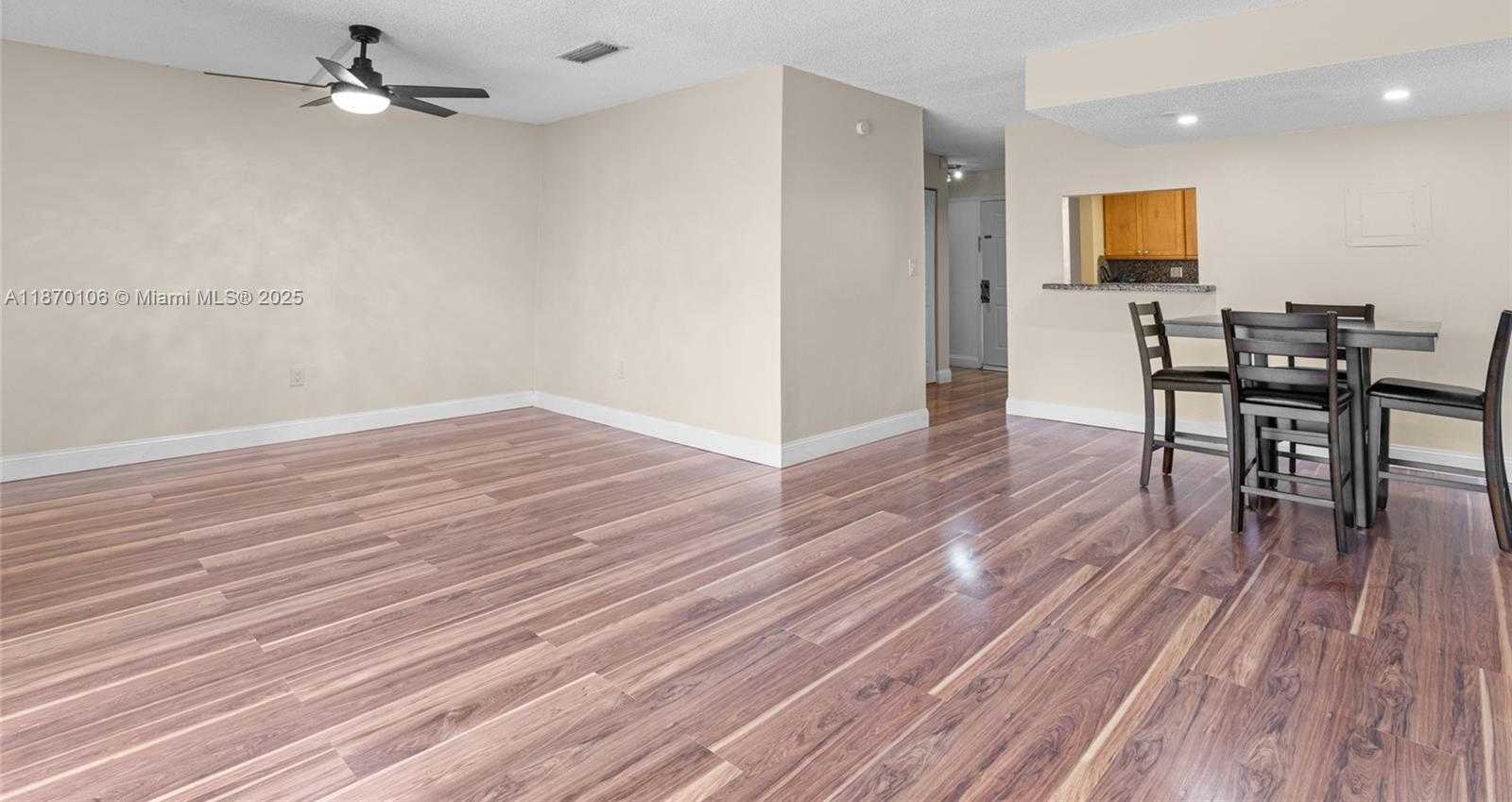Small Image of 9365 FONTAINEBLEAU BLVD #E225, Miami Number 10