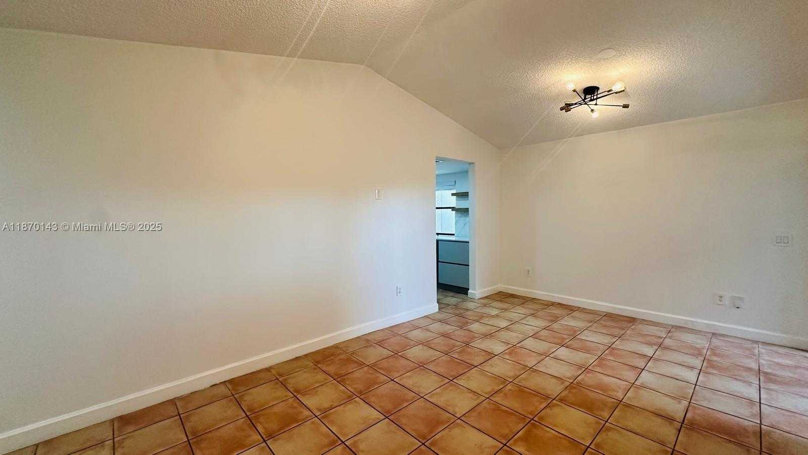 Small Image of 15210 SOUTH WEST 48TH TER #G-83, Miami Number 11