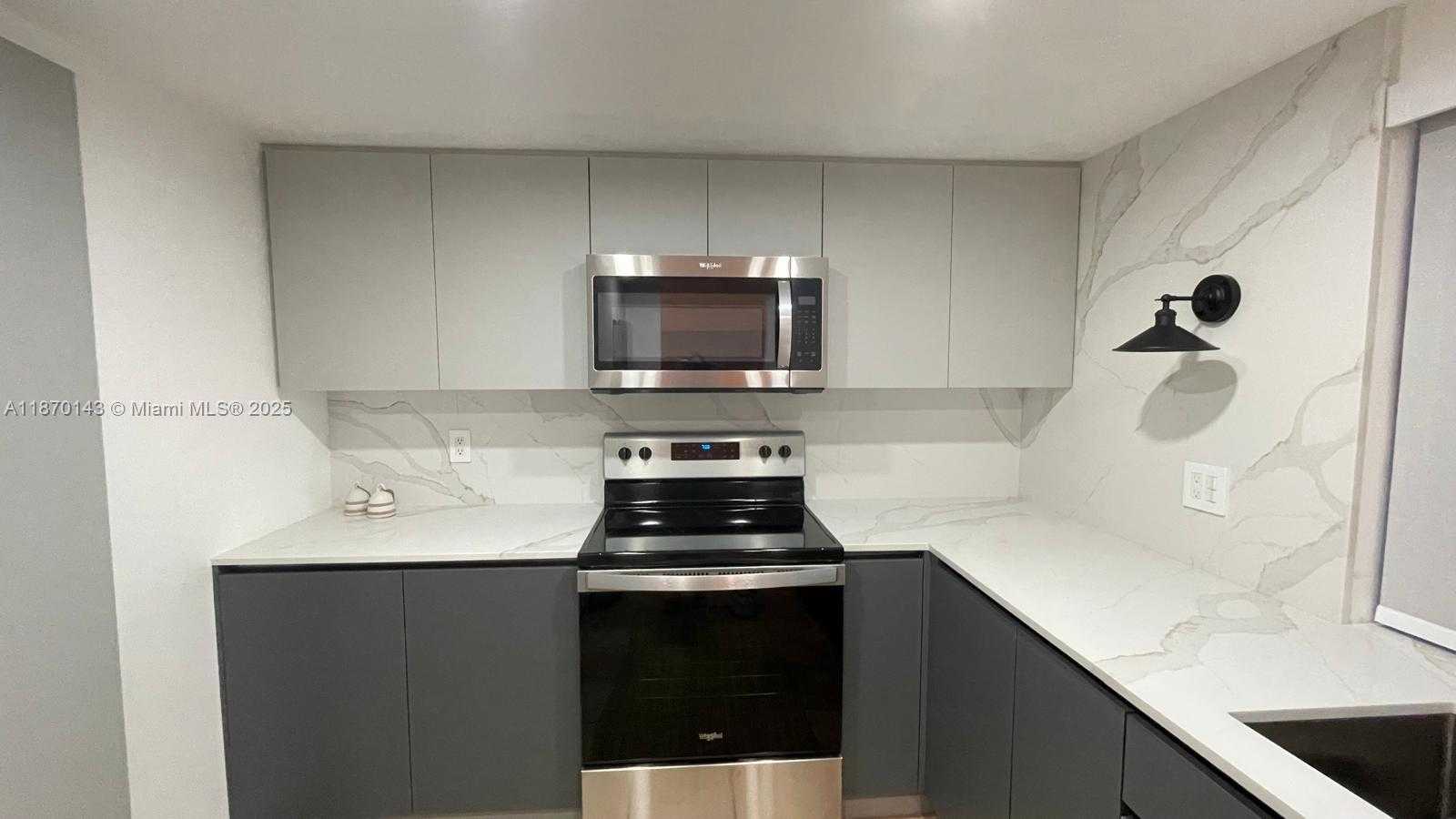 Small Image of 15210 SOUTH WEST 48TH TER #G-83, Miami Number 16