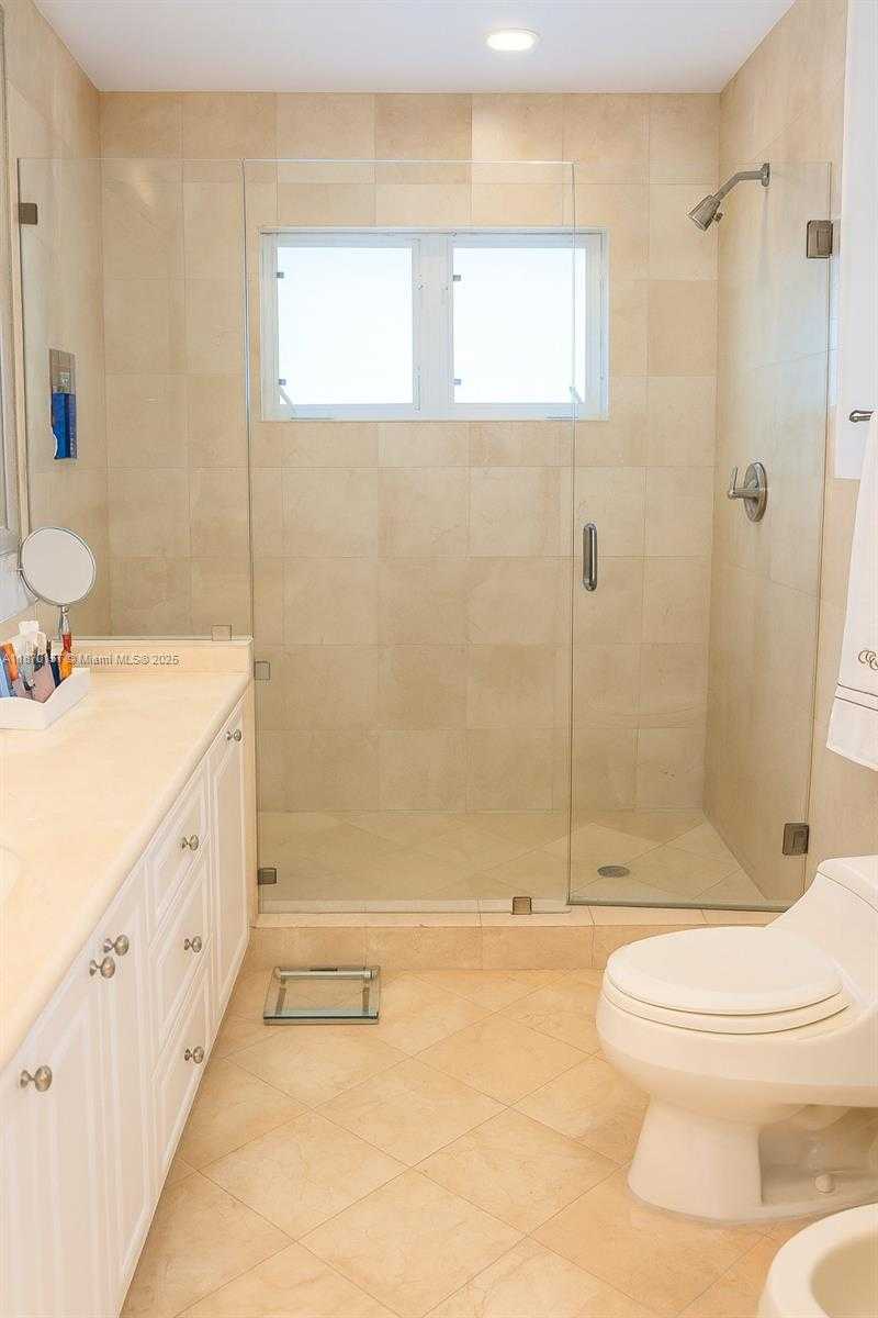 Small Image of 12741 SOUTH WEST 72ND AVE, Pinecrest Number 15