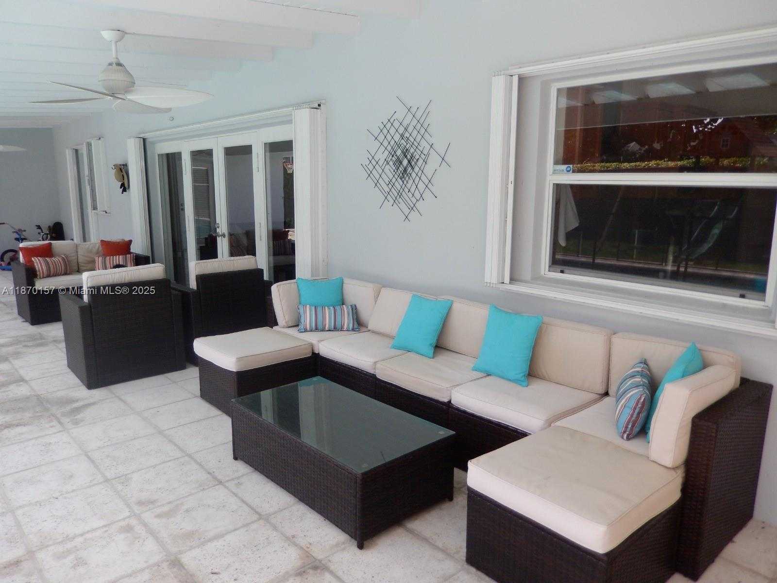 Small Image of 12741 SOUTH WEST 72ND AVE, Pinecrest Number 21