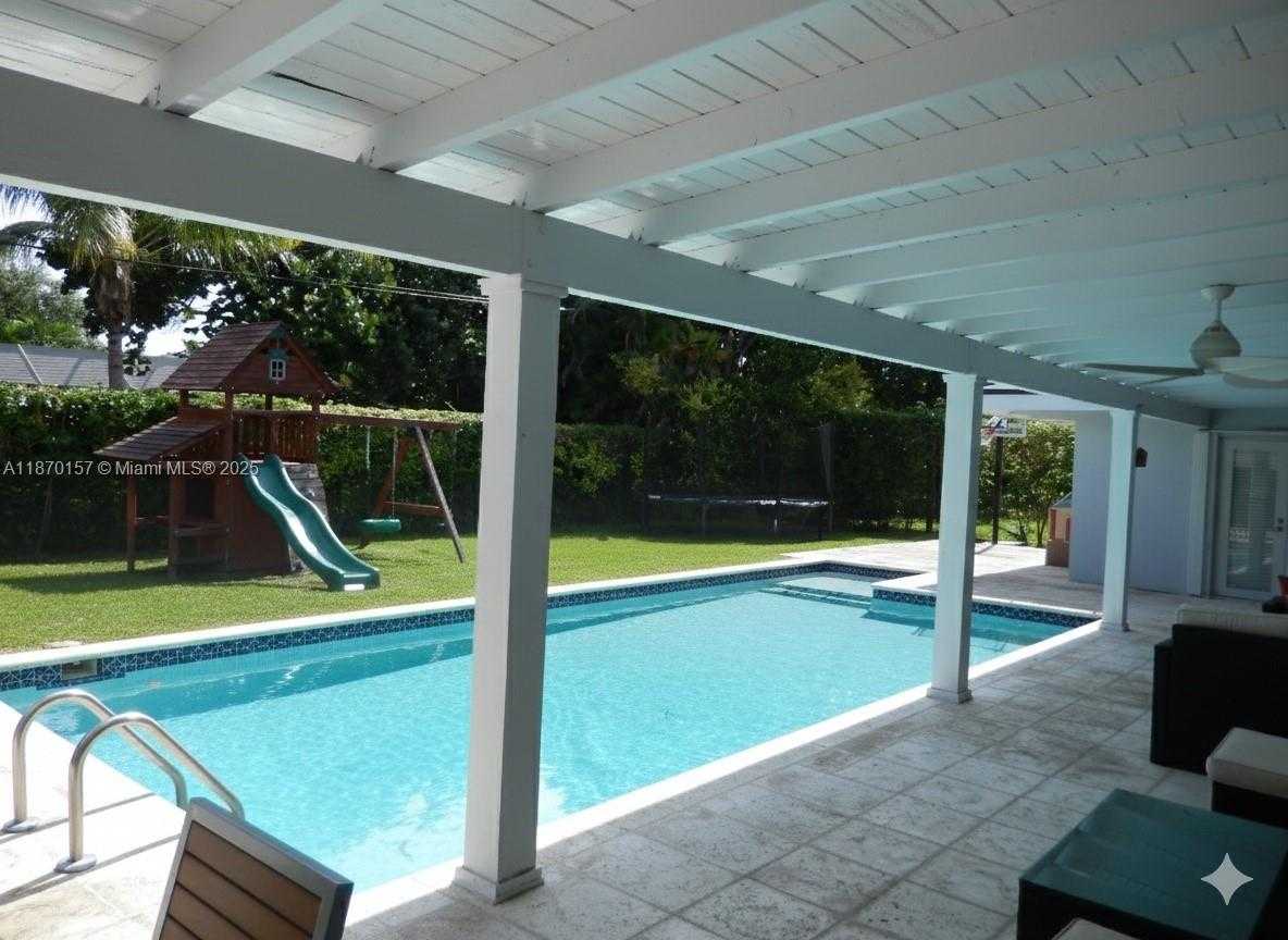 Small Image of 12741 SOUTH WEST 72ND AVE, Pinecrest Number 22