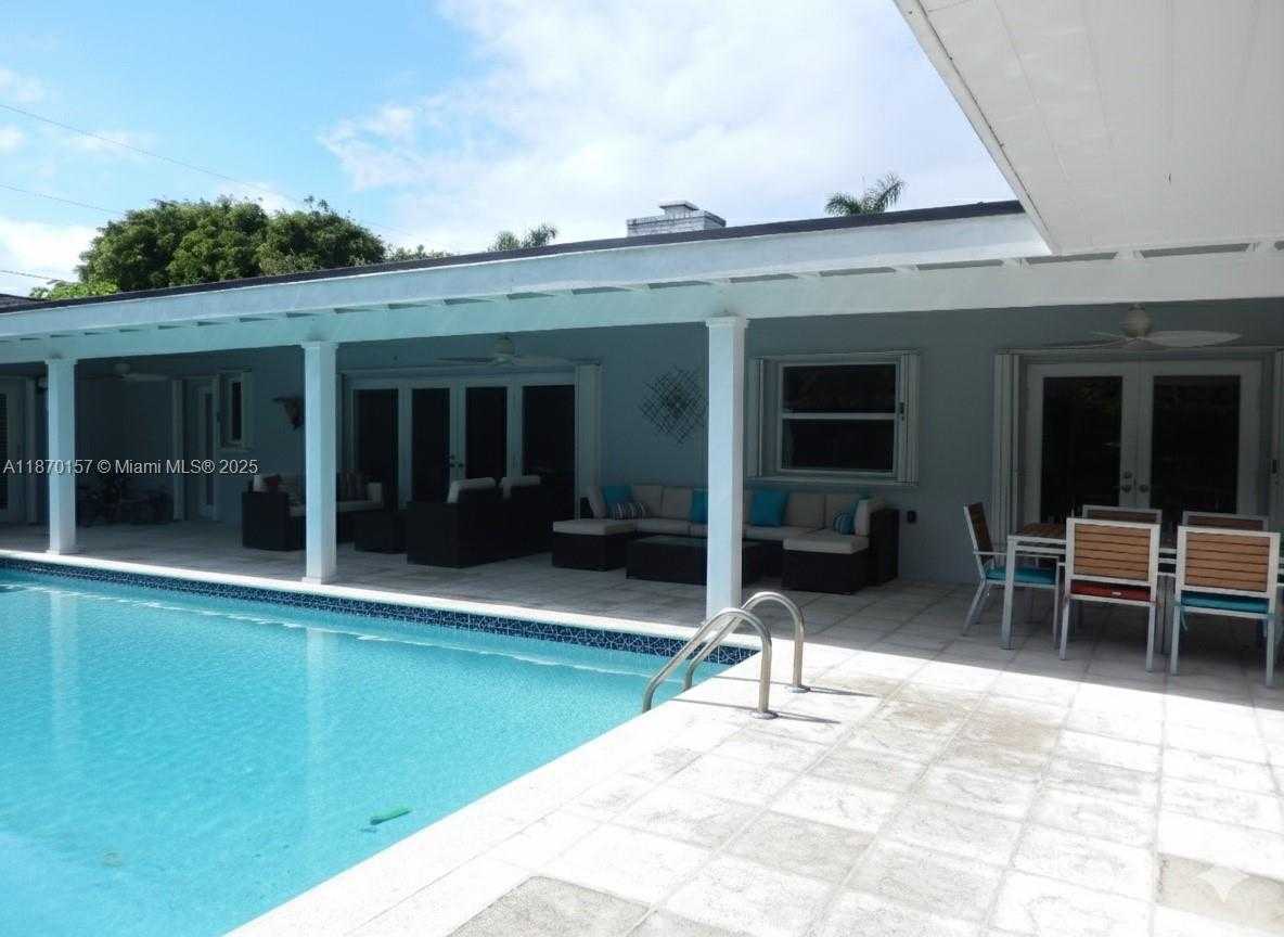 Small Image of 12741 SOUTH WEST 72ND AVE, Pinecrest Number 23