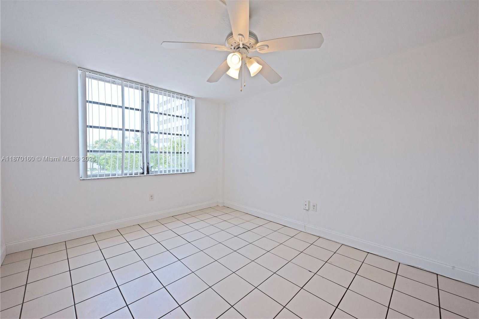 Small Image of 4142 NORTH JEFFERSON AVE #2C, Miami Beach Number 17