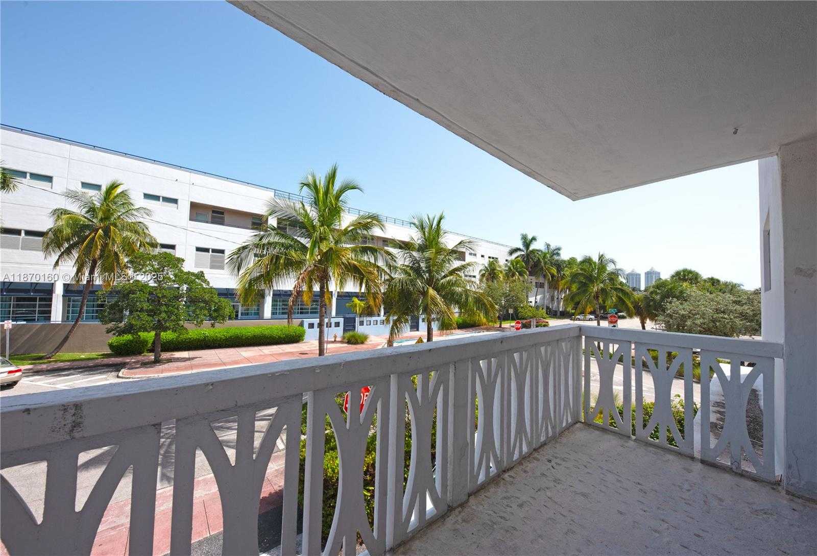 Small Image of 4142 NORTH JEFFERSON AVE #2C, Miami Beach Number 24