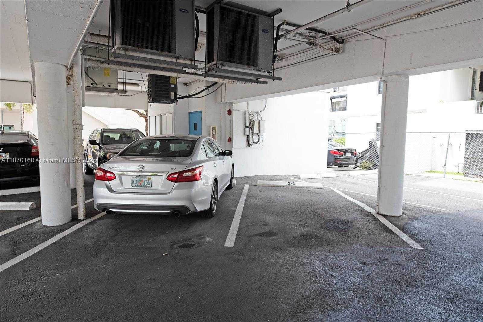 Small Image of 4142 NORTH JEFFERSON AVE #2C, Miami Beach Number 26