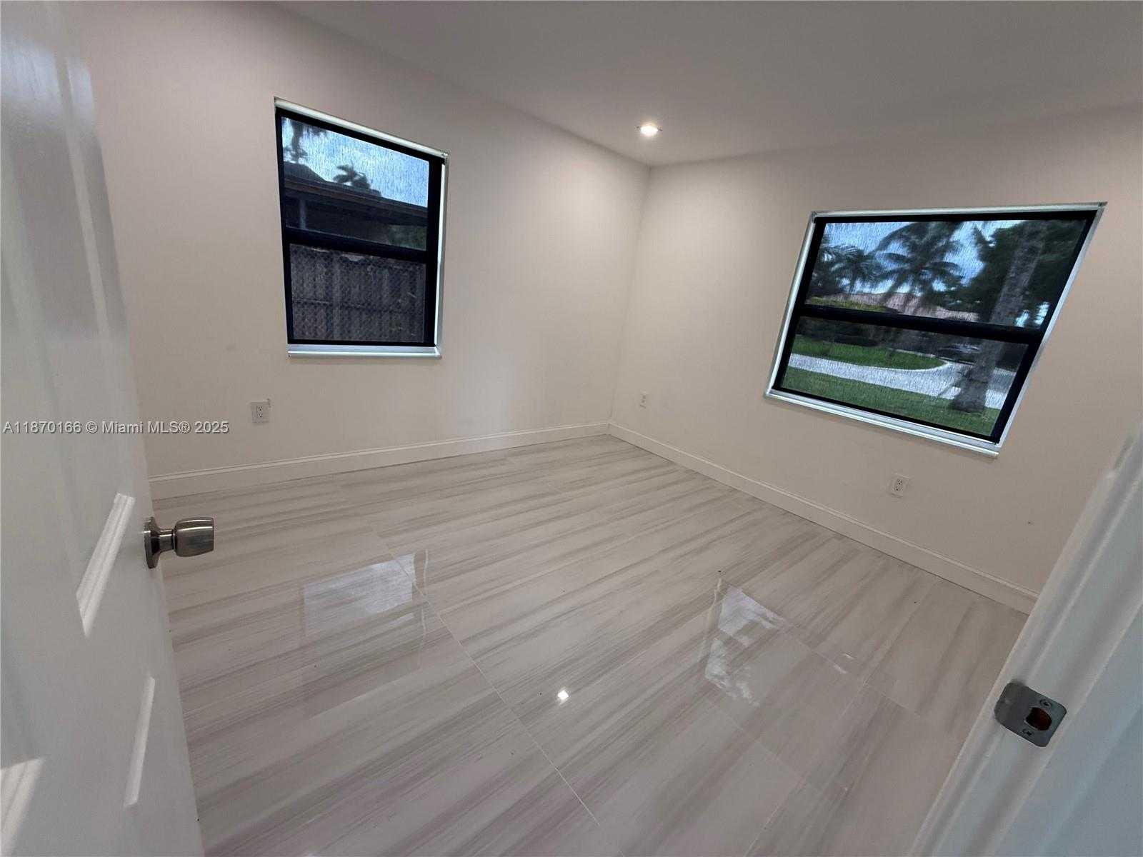 Small Image of 18333 SOUTH WEST 296TH ST #18333, Homestead Number 11