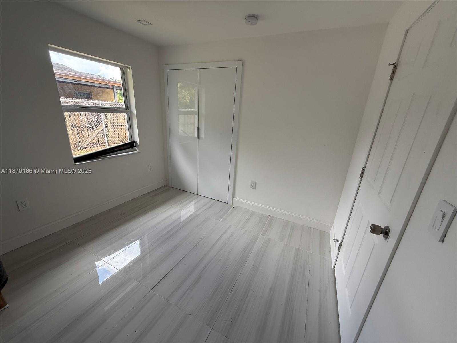 Small Image of 18333 SOUTH WEST 296TH ST #18333, Homestead Number 12