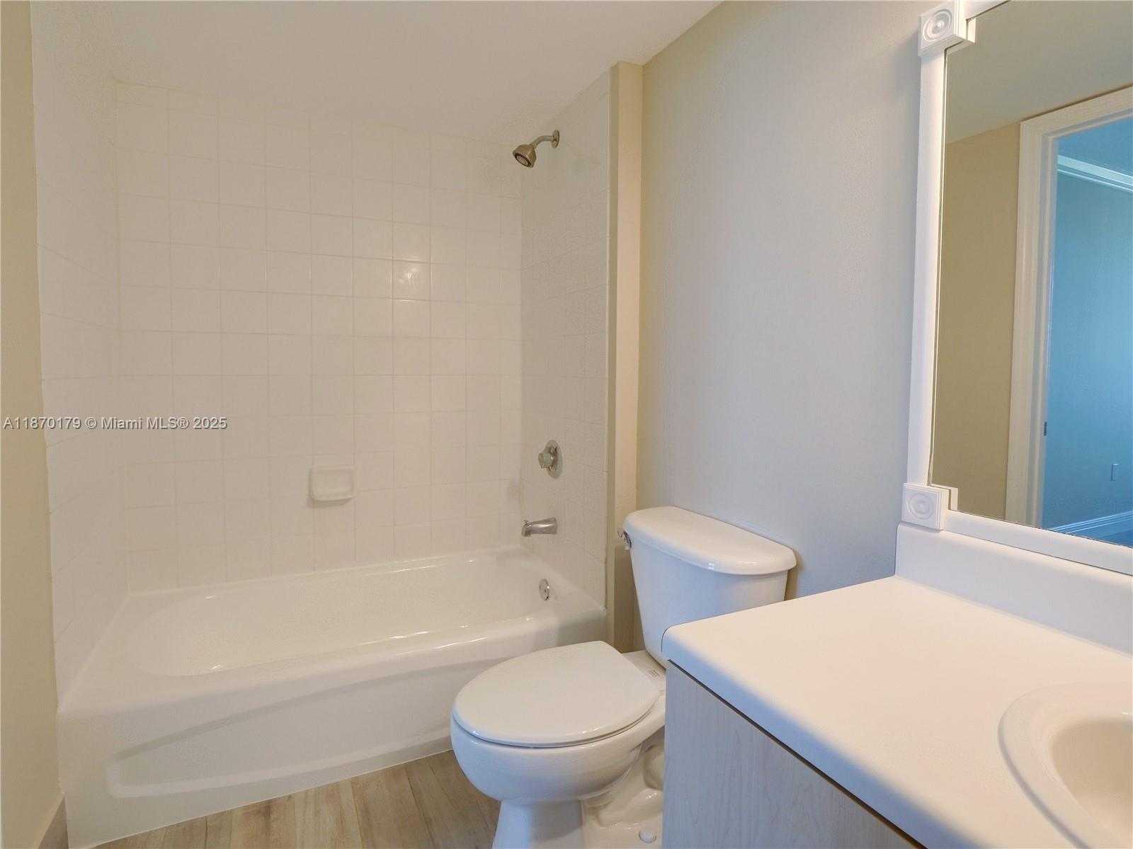 Small Image of 3000 CORAL WAY #1221, Miami Number 6
