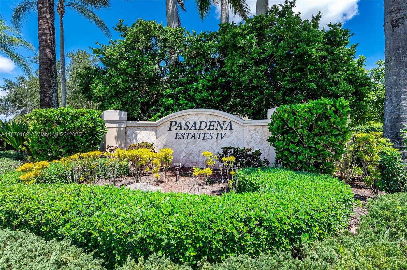 Small Image of 721 NORTH WEST 193RD AVE, Pembroke Pines Number 4