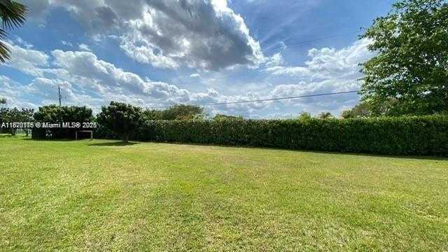 Small Image of 21080 SOUTH WEST 242ND ST, Homestead Number 17
