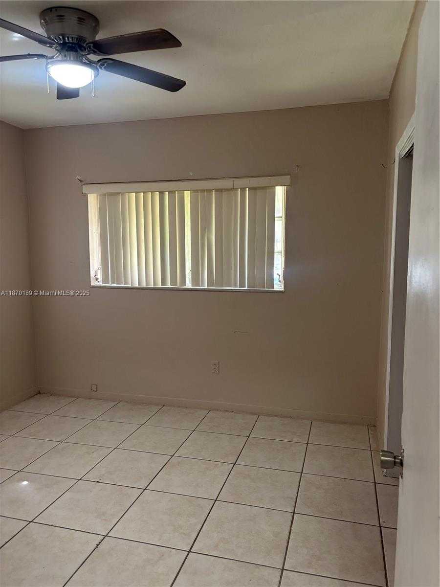 Small Image of 1181 NORTH EAST 154TH TER, North Miami Beach Number 3