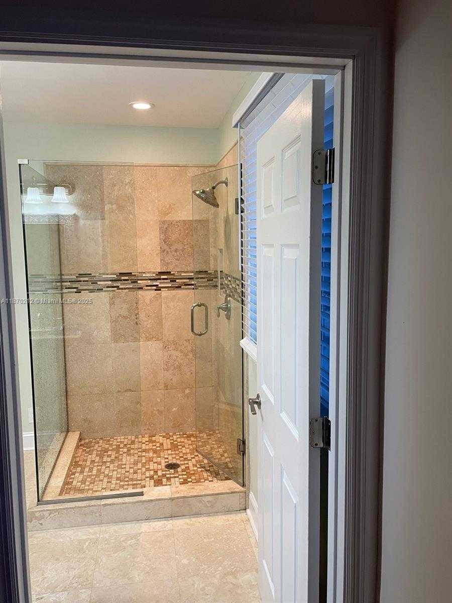 Small Image of 784 CHIMNEY ROCK RD, Weston Number 30