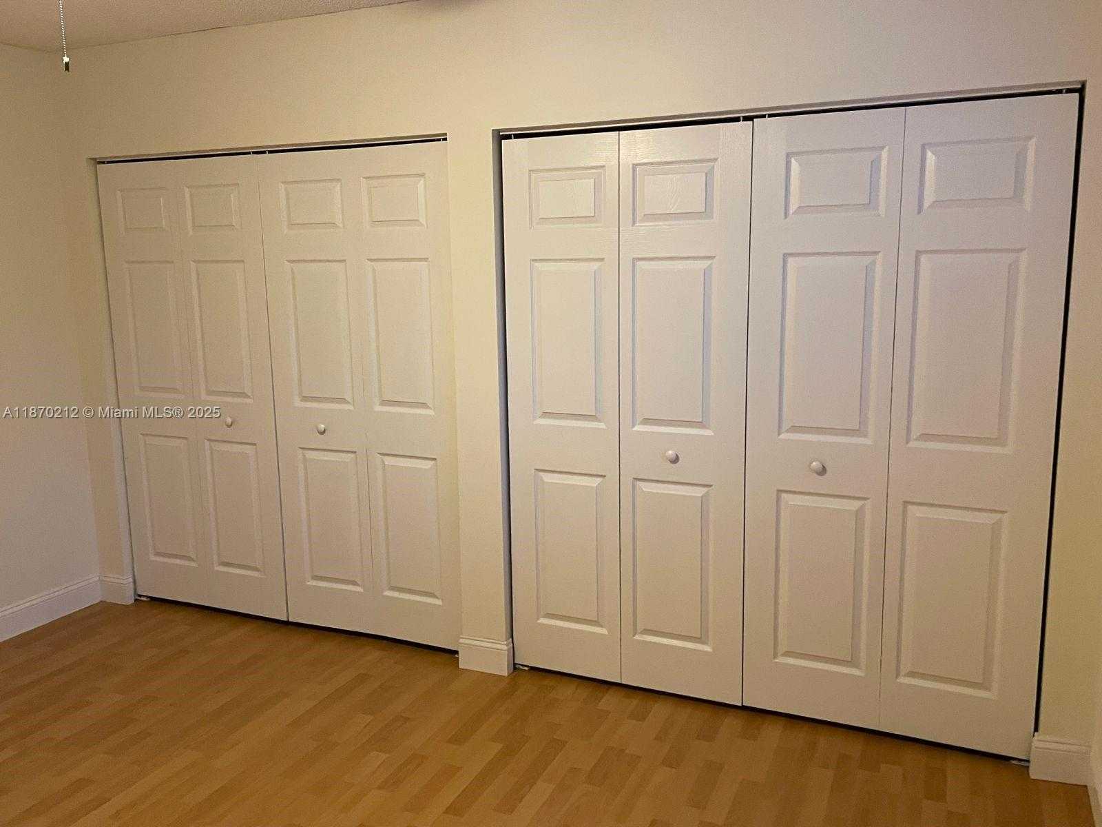 Small Image of 784 CHIMNEY ROCK RD, Weston Number 32