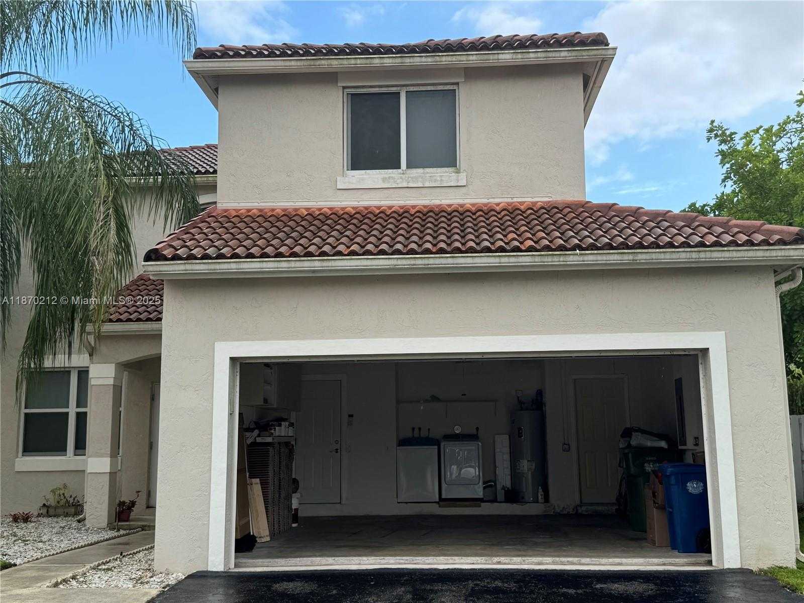 Small Image of 784 CHIMNEY ROCK RD, Weston Number 4