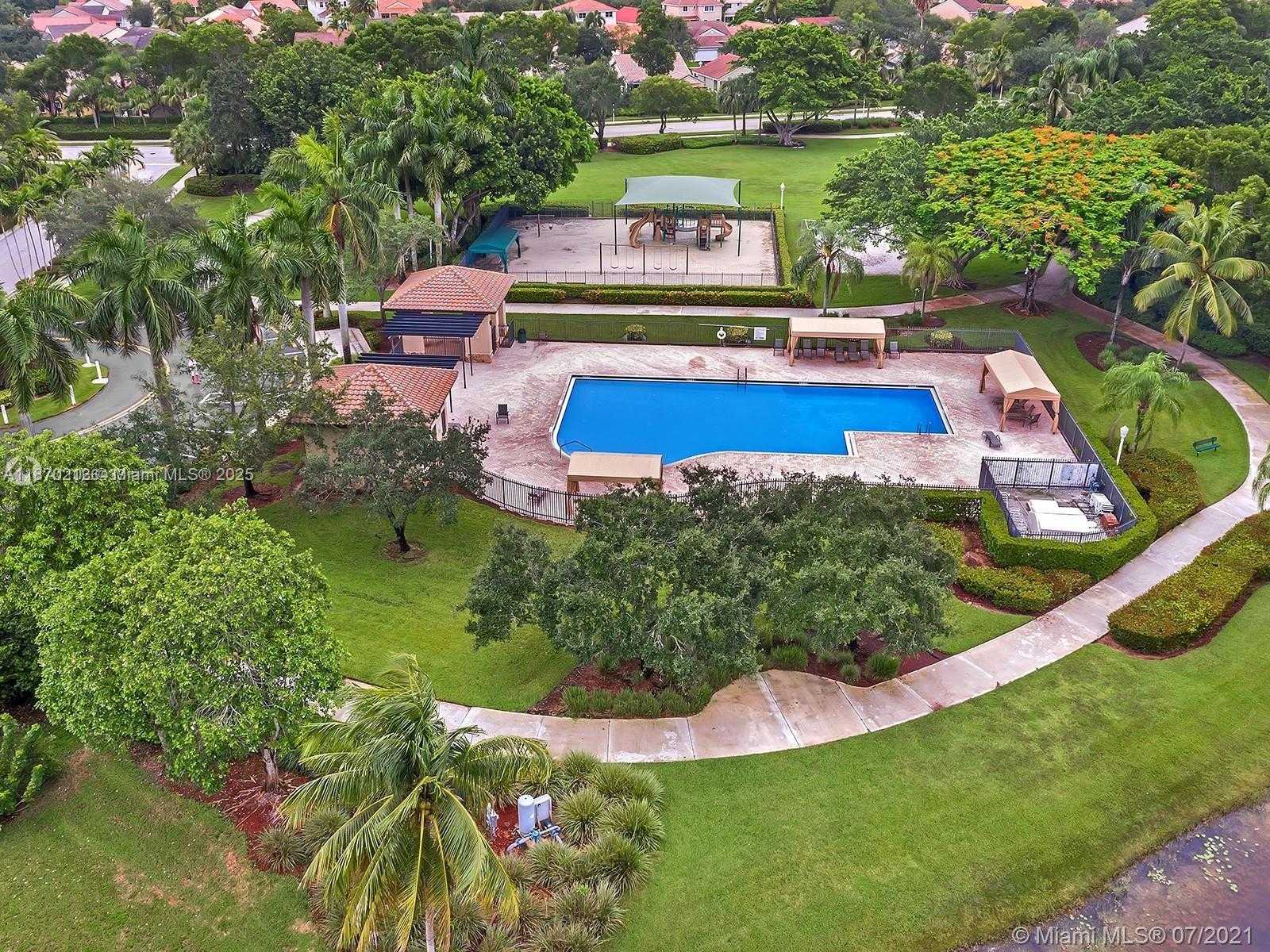 Small Image of 784 CHIMNEY ROCK RD, Weston Number 45