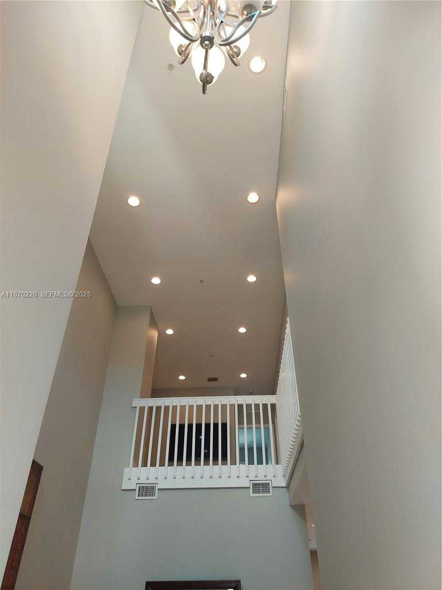 Small Image of 1115 NORTH 17TH #2, Hollywood Number 2