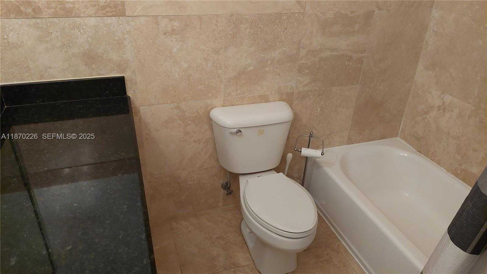 Small Image of 1115 NORTH 17TH #2, Hollywood Number 24