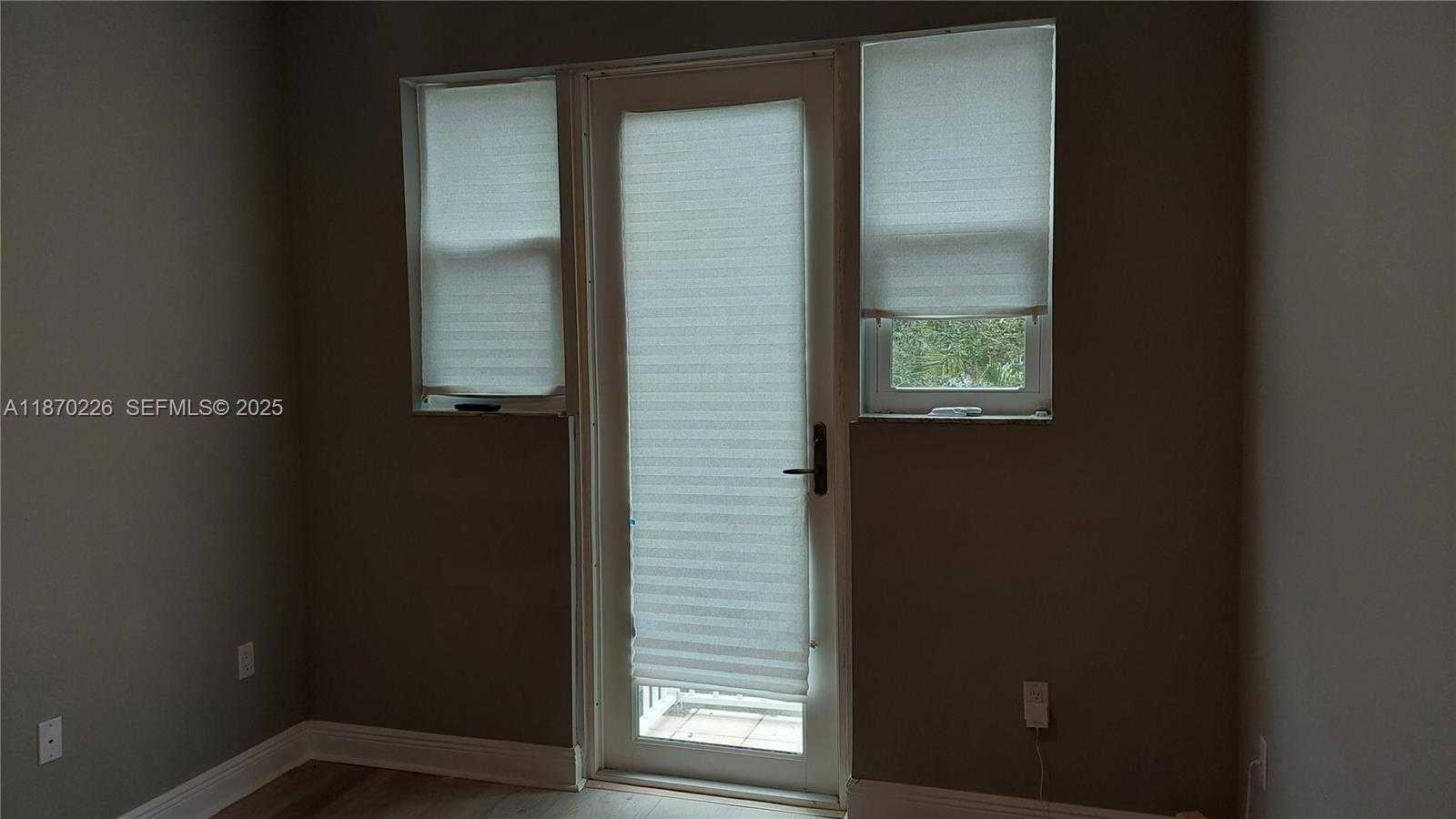 Small Image of 1115 NORTH 17TH #2, Hollywood Number 27