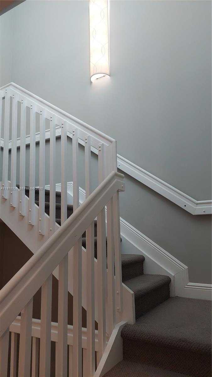 Small Image of 1115 NORTH 17TH #2, Hollywood Number 30