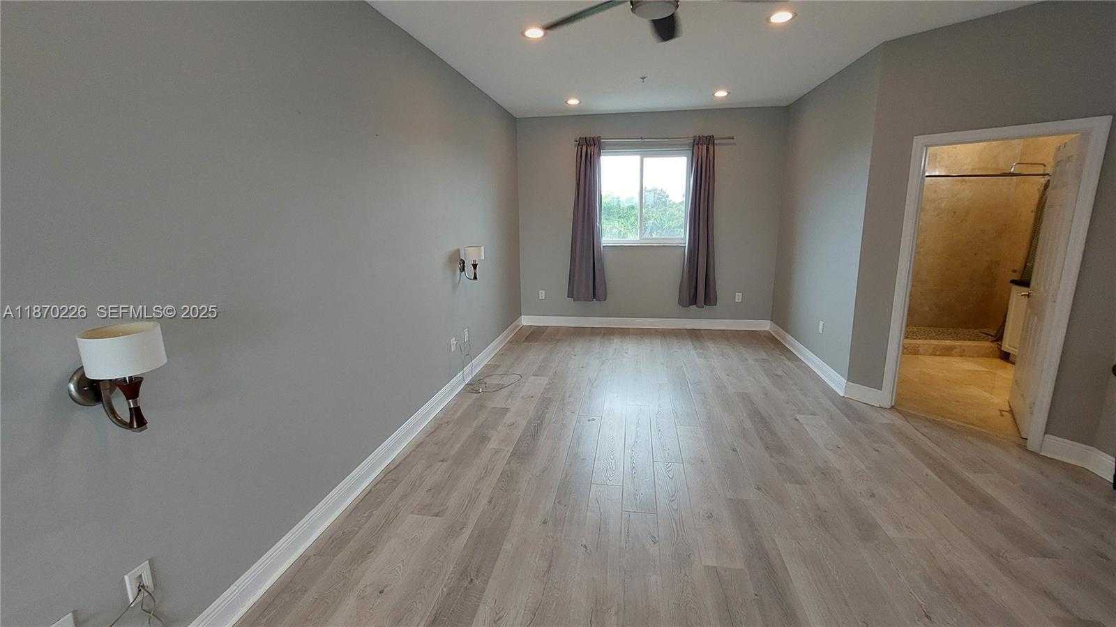 Small Image of 1115 NORTH 17TH #2, Hollywood Number 37