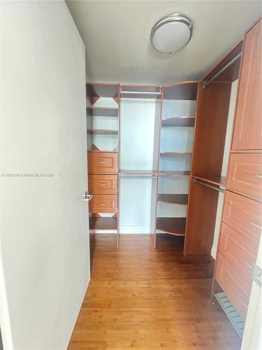 Small Image of 350 SOUTH MIAMI AVE #1905, Miami Number 16