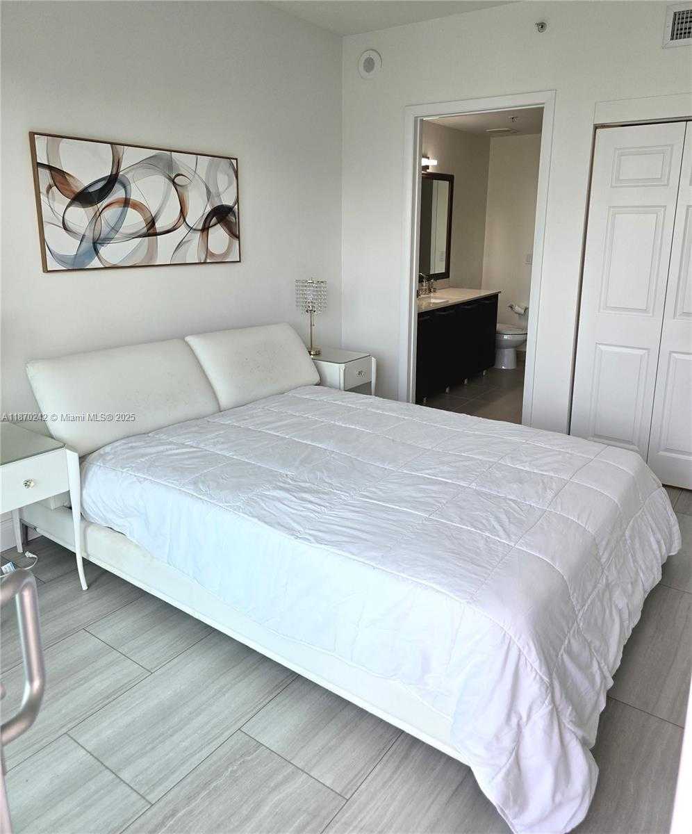 Small Image of 333 NORTH EAST 24TH ST #1205, Miami Number 12