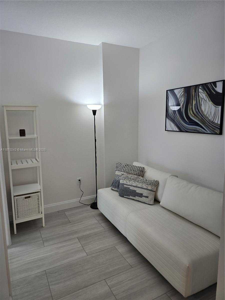 Small Image of 333 NORTH EAST 24TH ST #1205, Miami Number 18