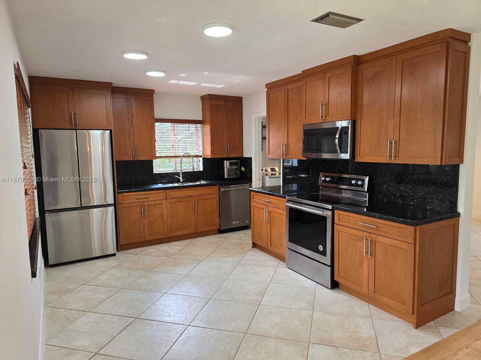 Small Image of 10330 SOUTH WEST 53RD ST #10330, Miami Number 9