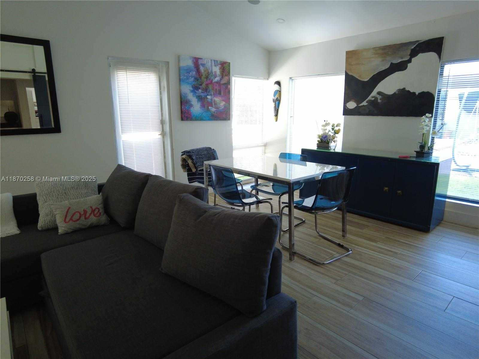 Small Image of 265 NORTH EAST 151ST ST #265, Miami Number 8