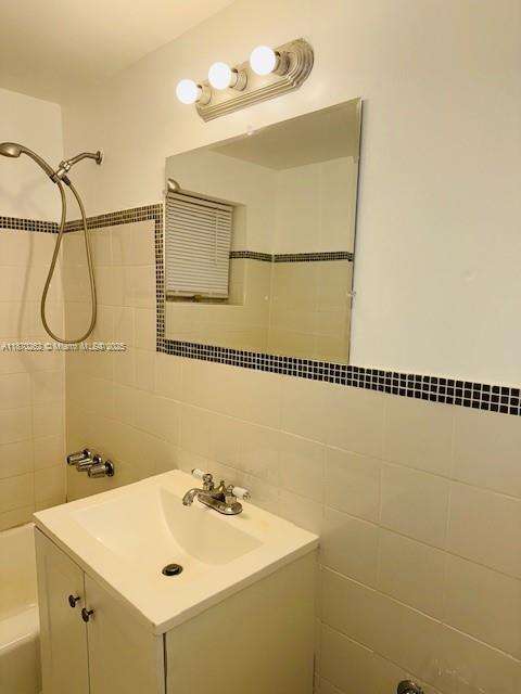Small Image of 761 EUCLID AVE #2, Miami Beach Number 4