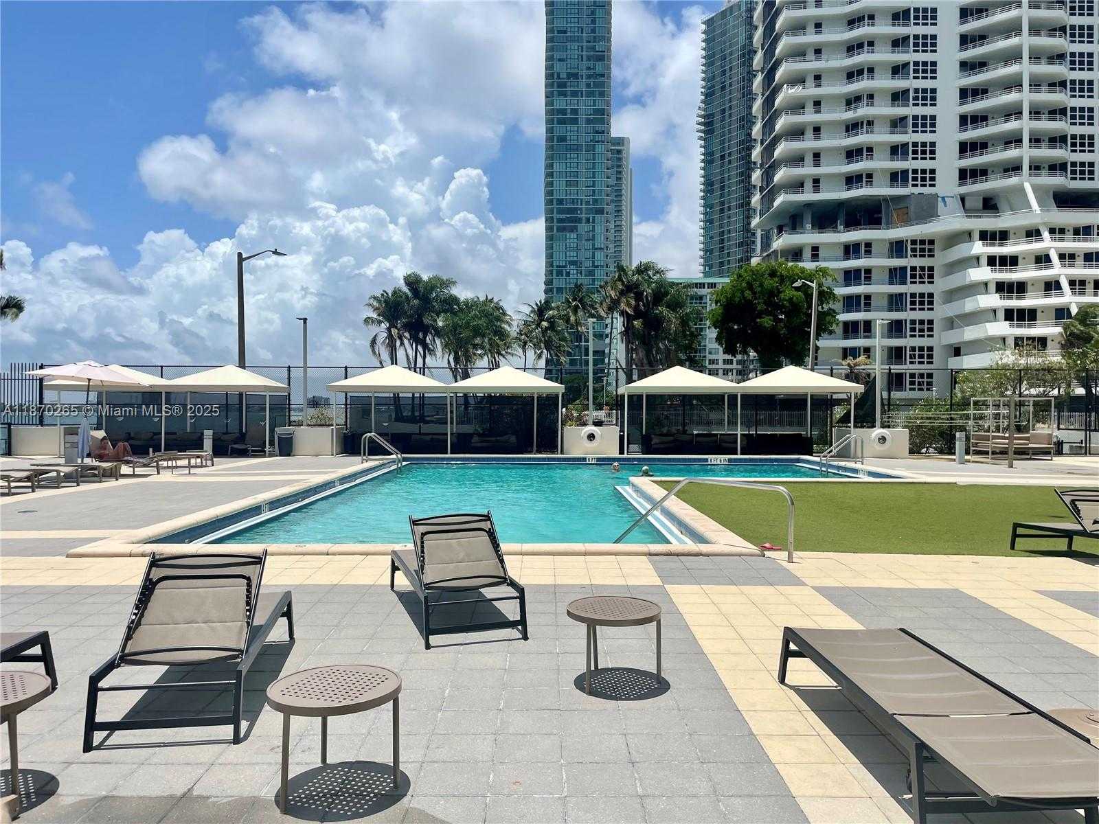 Small Image of 600 NORTH EAST 36TH ST #1603, Miami Number 17