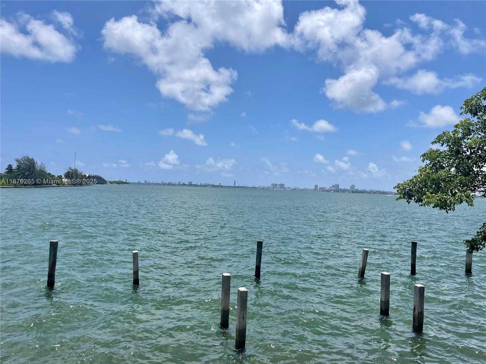 Small Image of 600 NORTH EAST 36TH ST #1603, Miami Number 18