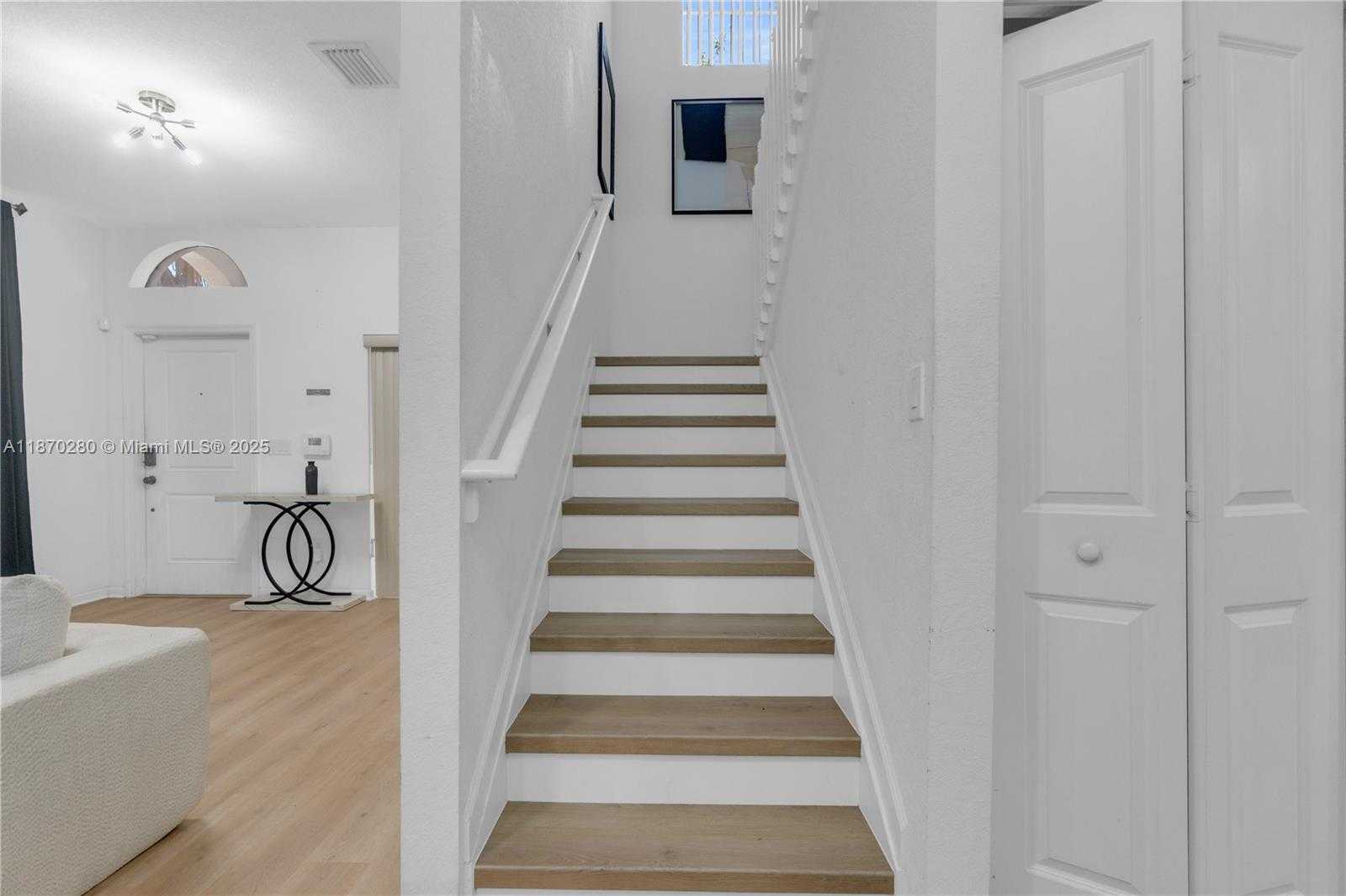 Small Image of 3529 NORTH WEST 29TH PL, Lauderdale Lakes Number 19