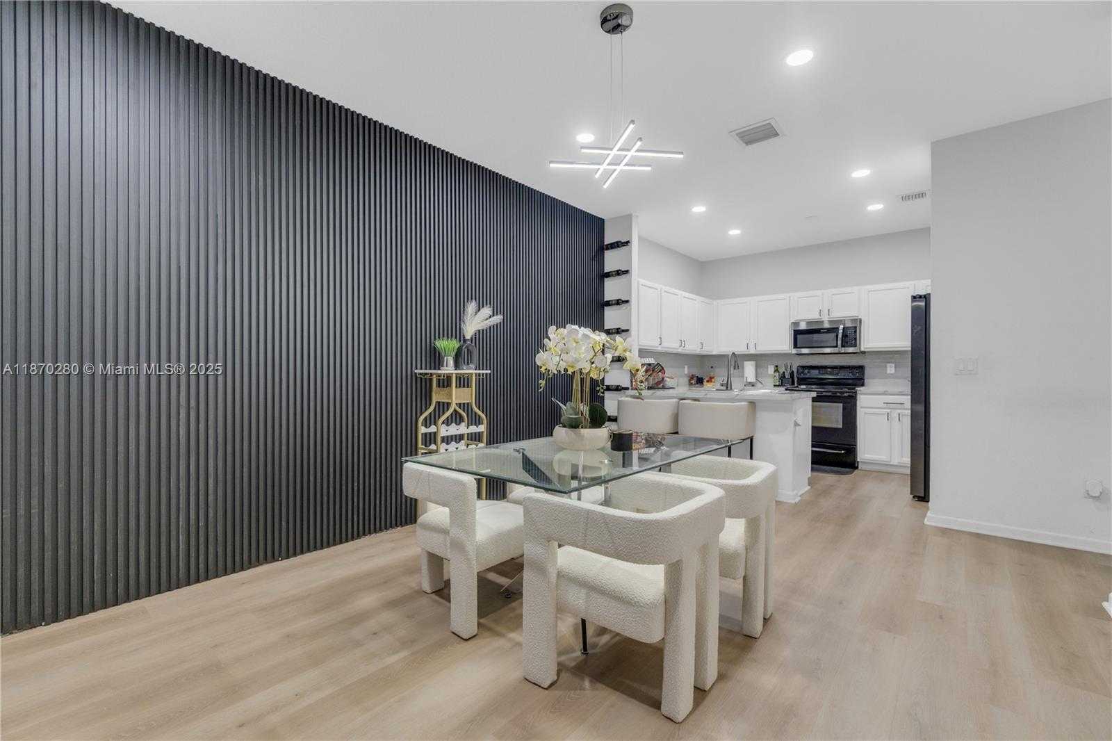 Small Image of 3529 NORTH WEST 29TH PL, Lauderdale Lakes Number 7