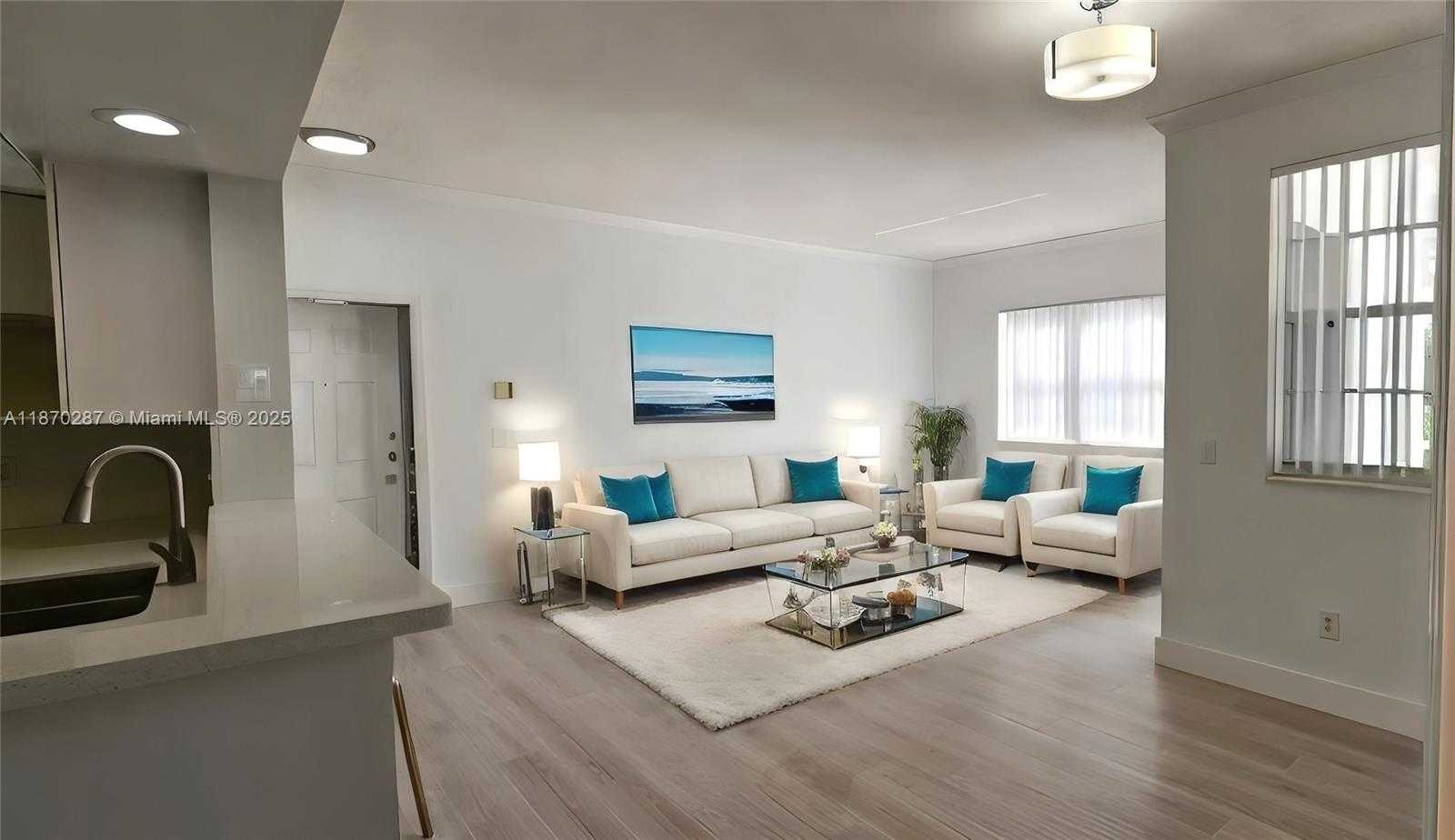 Small Image of Aventura Number 14