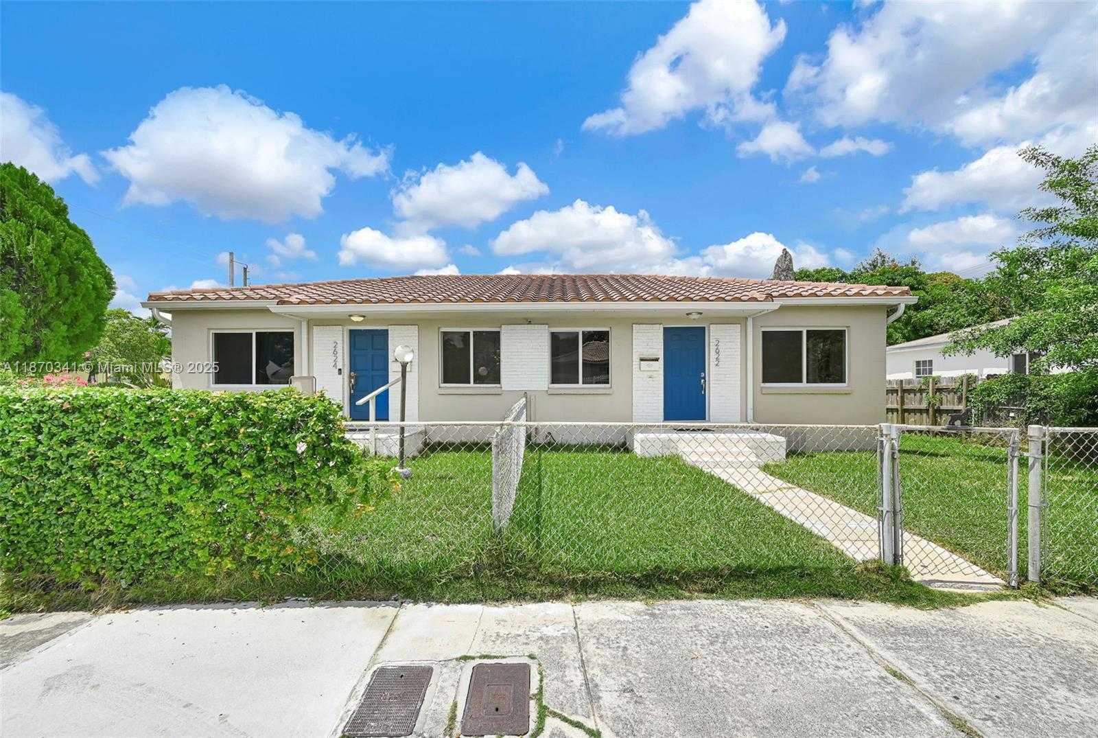 Small Image of 2622 SOUTH WEST 36TH AVE, Miami Number 14