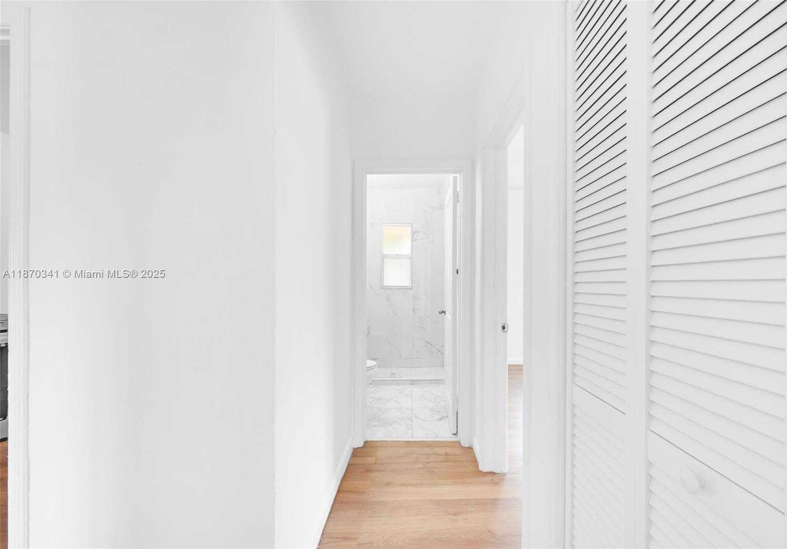 Small Image of 2622 SOUTH WEST 36TH AVE, Miami Number 5