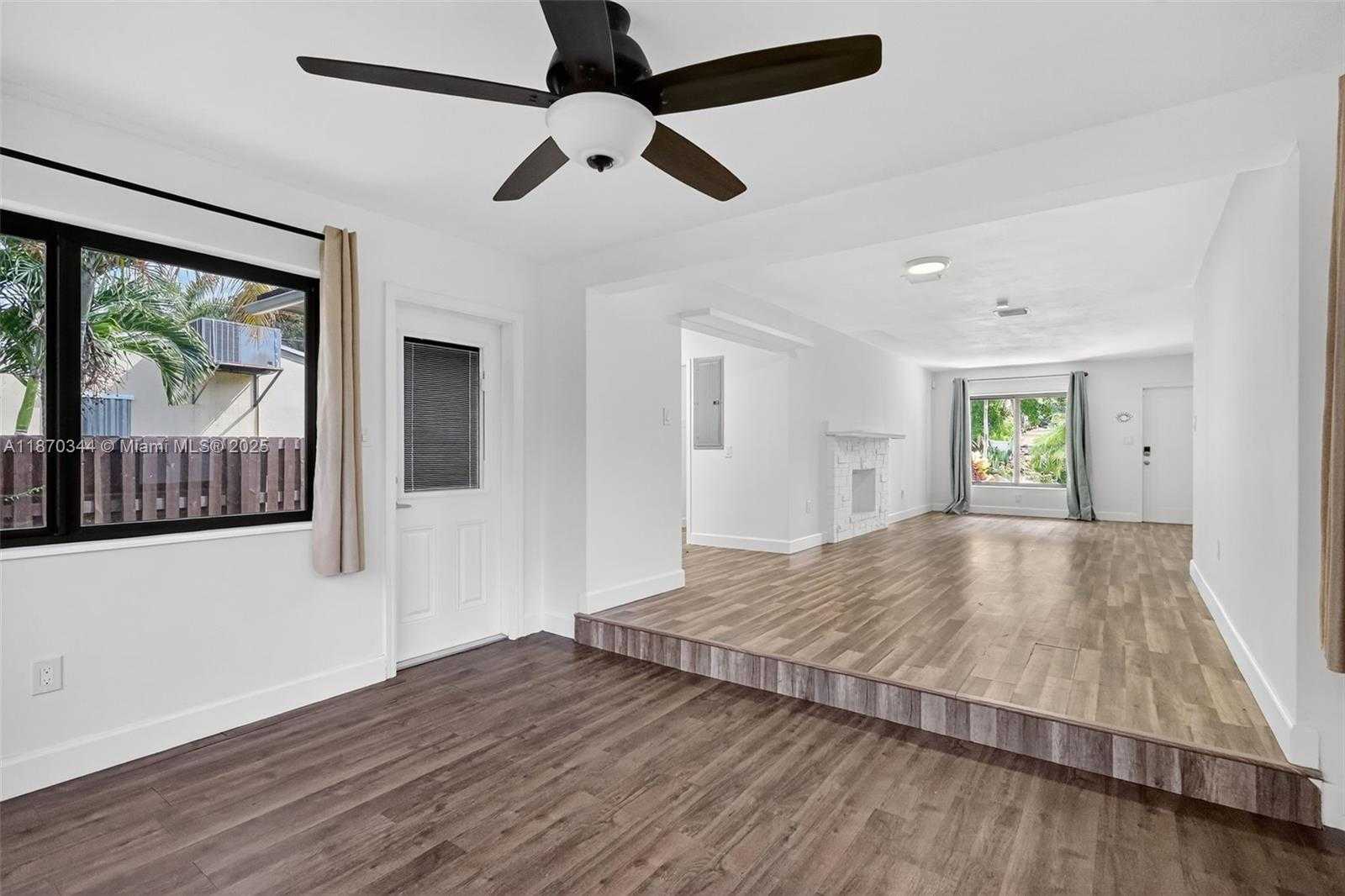Small Image of 606 NORTH 28TH AVE, Hollywood Number 16