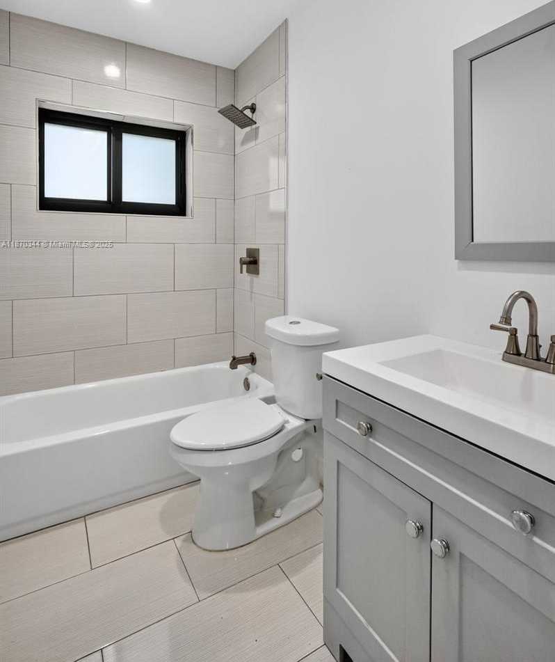 Small Image of 606 NORTH 28TH AVE, Hollywood Number 21