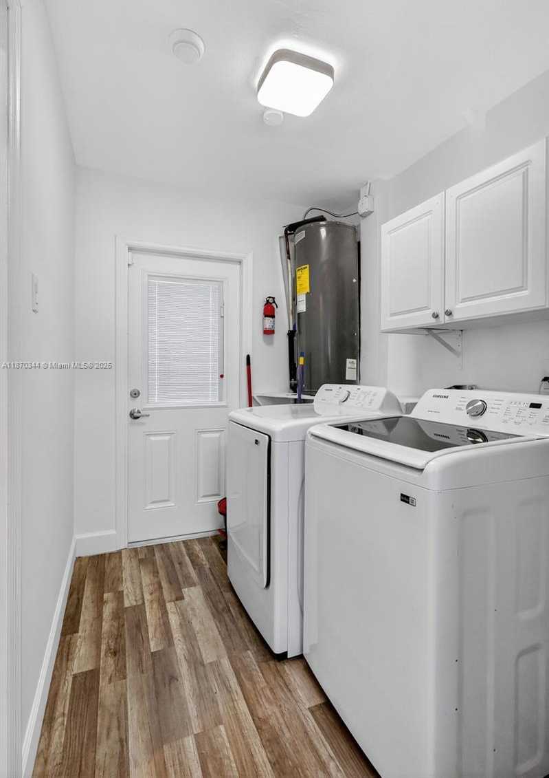 Small Image of 606 NORTH 28TH AVE, Hollywood Number 26